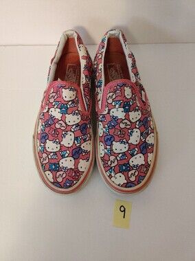 Vans x Hello Kitty Kids Pink Slip-On Shoes W8